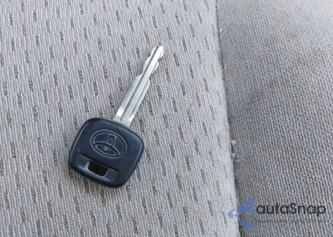 2003 Toyota Camry Le from USA, damaged, VIN 4T1BE32K83U126951